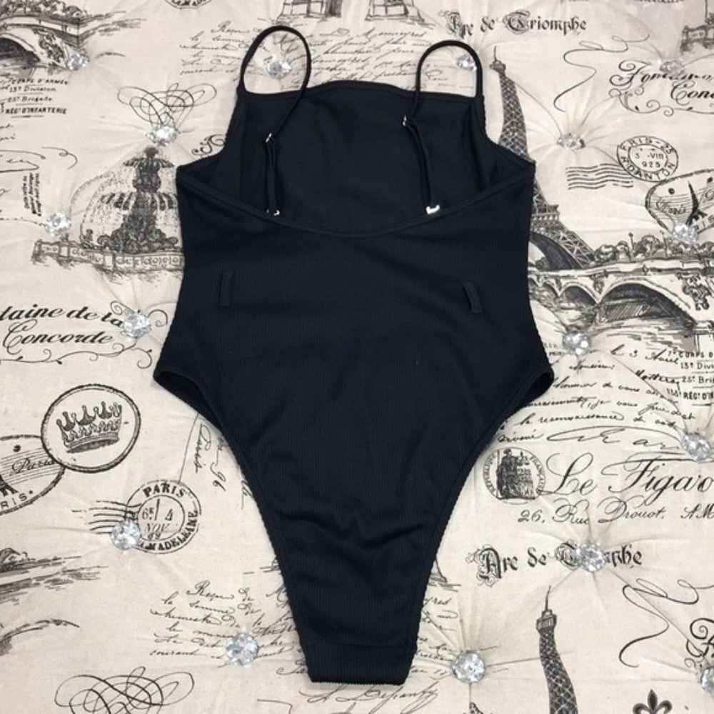 TOPSHOP Belted Ribbed One-piece Swimsuit - Picture 4 of 6